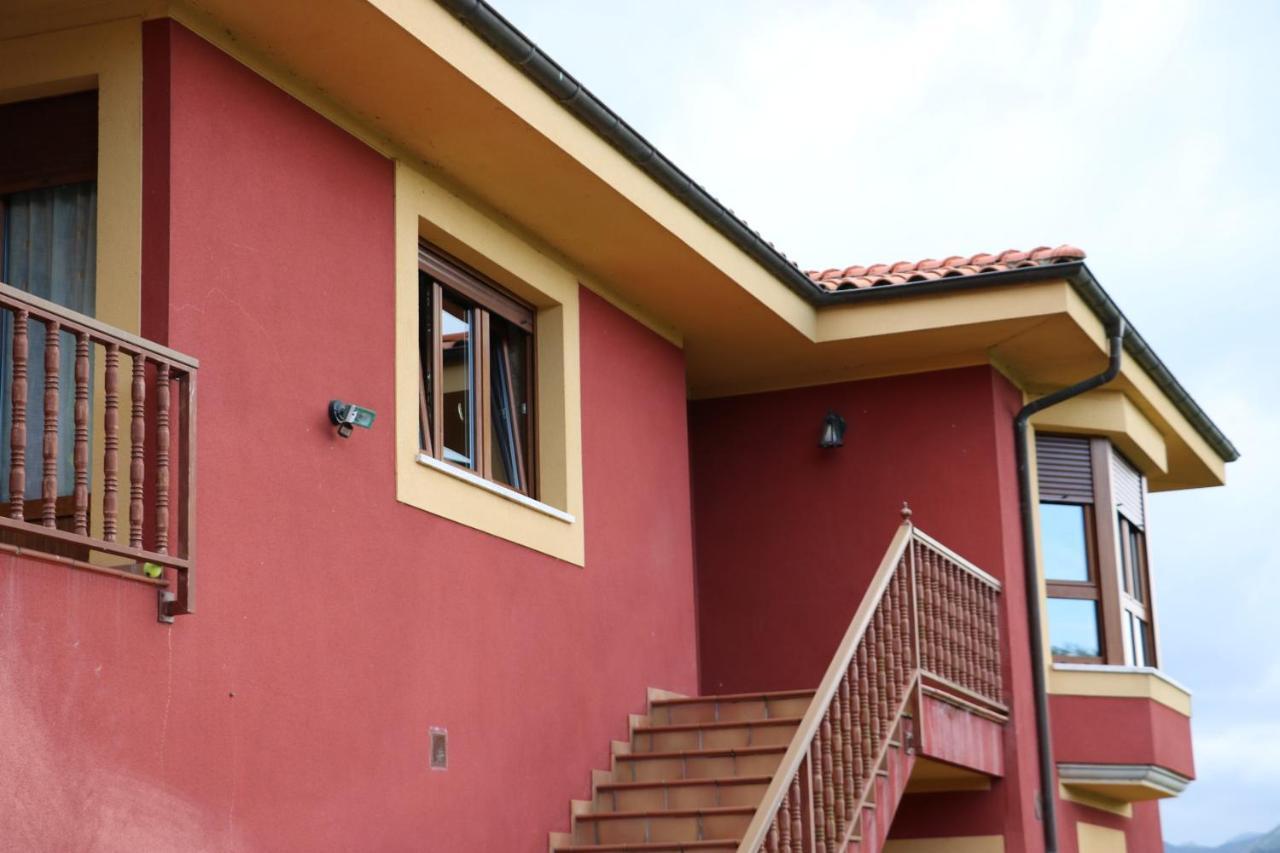 Apartamentos Rurales Andrea Llanes Eksteriør bilde